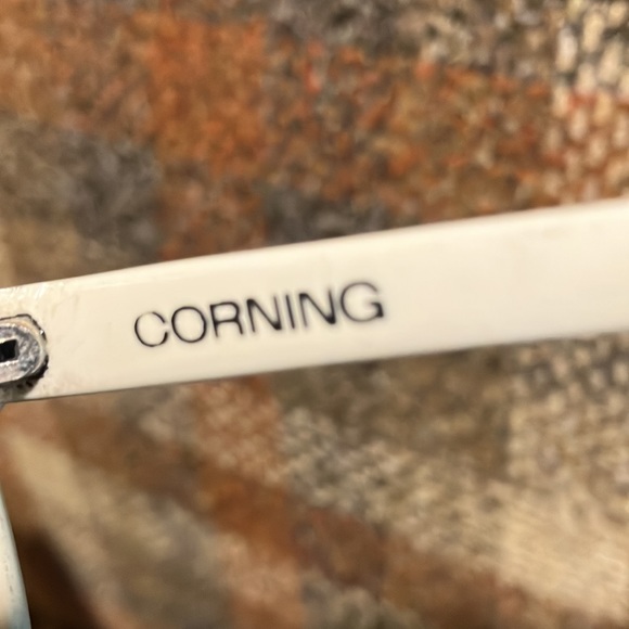 VINTAGE CORNING SUNGLASSES - Picture 4 of 5